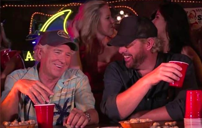 Toby Keith on X: "Waiting on a gale with a drink in my hand and a sailboat for sale…https://t.co/UJ9XUvVM1H https://t.co/AggwFtN1jX" / X