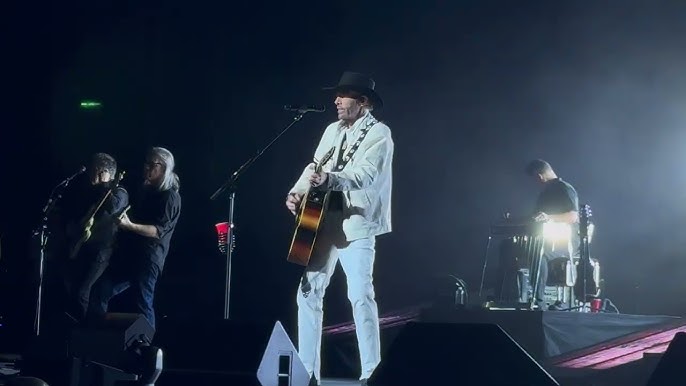 I Won't Let You Down performed by Toby Keith in LV on 12/14/2023 - YouTube